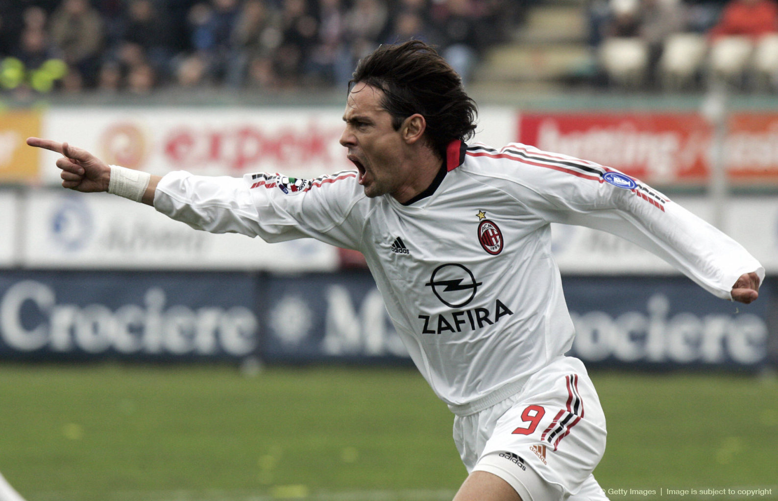 及球员交换 及球员交换