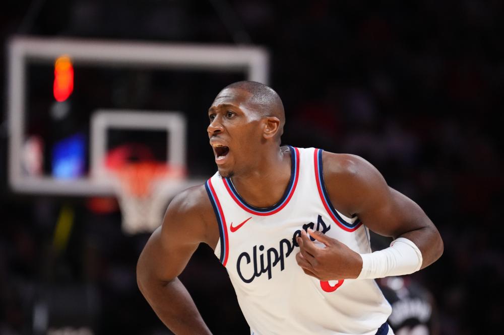 中国男篮凭 中国男篮凭